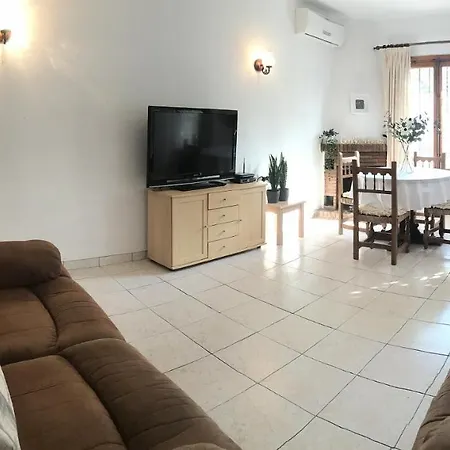 Nueva 15 Menyber Tatil Evi *