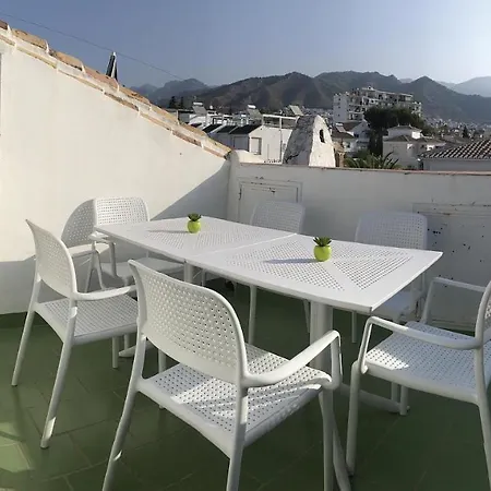 Nueva 15 Menyber Tatil Evi *