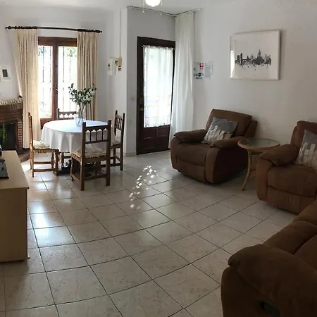 Tatil Evi Nueva 15 Menyber Nerja